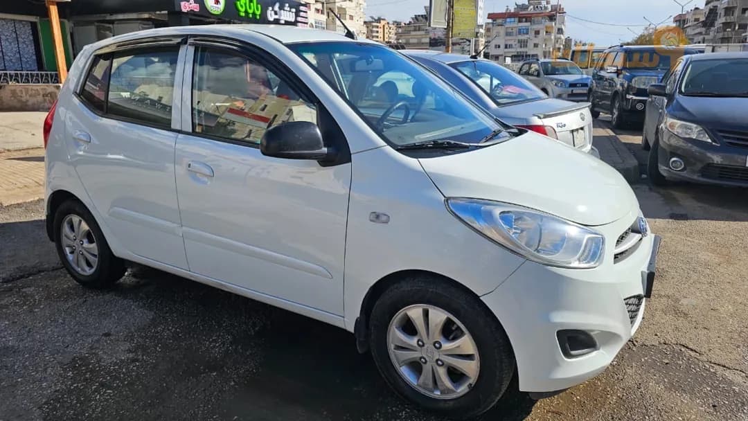 هيونداي i10
