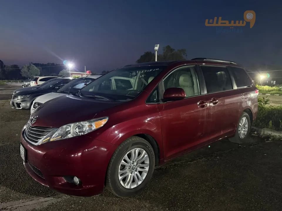 تويوتا سيينا 