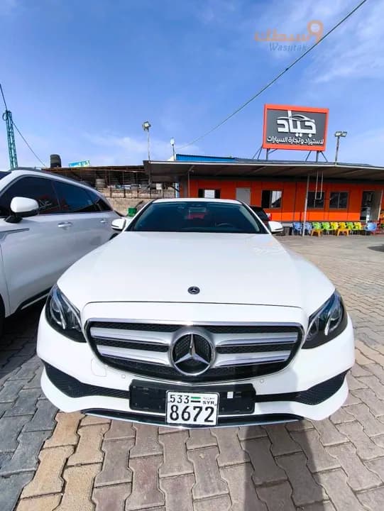 مرسيدس E300