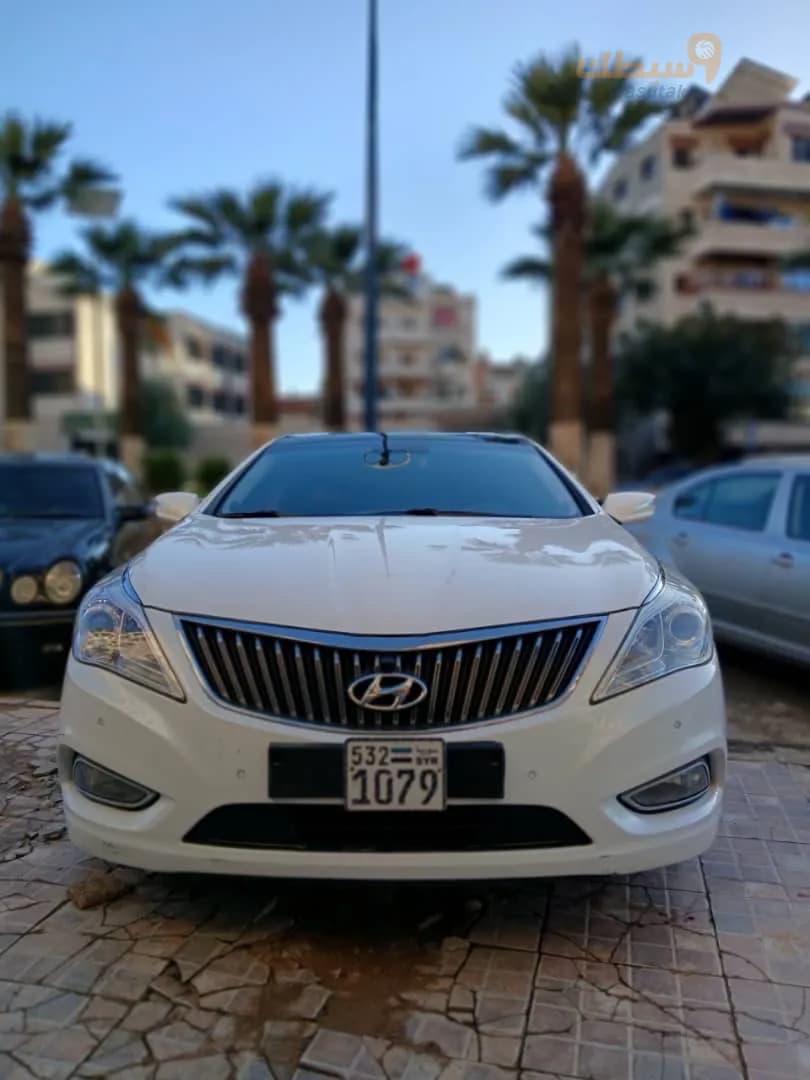 هيونداي ازيرا