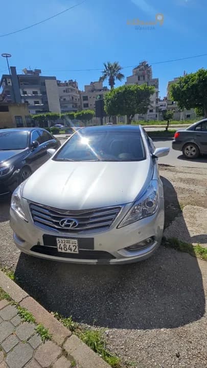 هيونداي ازيرا